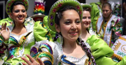 Feria de turismo entrega los panoramas imperdibles de Arica y Parinacota para disfrutar este verano
