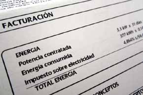 La factura media de la luz se ha disparado diez euros al mes con Rajoy
 