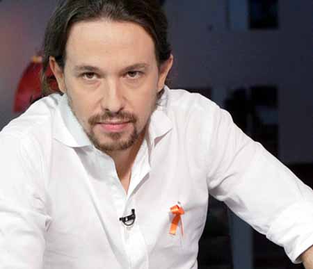 Sr. Iglesias, ¡no lleva usted corbata!