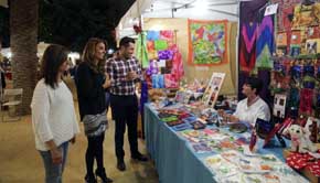 El mercadillo de Navidad abre sus puertas al público en Santa Cruz de Tenerife