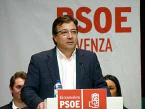 Vara cree que convocar otras elecciones sería un 'fracaso de la política' y no descarta un pacto PSOE-Podemos-Ciudadanos
