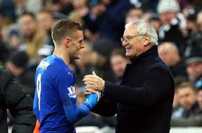 Vardy y Ranieri, dos de los pilares del éxito del Leicester / Getty Images
