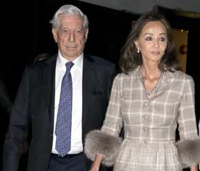 Mario Vargas Llosa presenta su última novela “Cinco Esquinas”