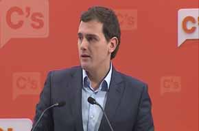 Rivera afirma ahora que fue el PP quien 'ofreció sillas' a C's y PSOE, tras el desmentido de Rajoy MADRID | EUROPA PRESS