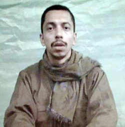 Imagen del cabo del Ejército Pablo Emilio Moncayo secuestrado por las FARC.