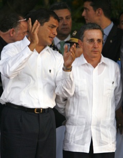 Correa (i) y Uribe vuelven a ser “amigos”