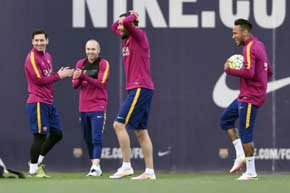 Sesión de entrenamiento de Barcelona previa al duelo contra Real Madrid. 