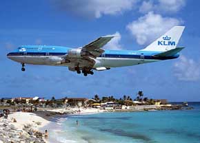 KLM se convierte en la primera aerolínea en usar Facebook Messenger