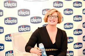Tania Llasera, que ha sido madre hace muy poco imagen de la marca Chicco