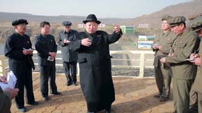 Corea del Norte lanzó el misil hacia el noreste desde su costa este a las 09:30 horas GMT, dijo la oficina del Jefe del Estado Mayor Conjunto de Corea del Sur.