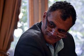 Jesús Muguercia, autor cubano del poemario “Diagonal”, una reflexión sobre la vida