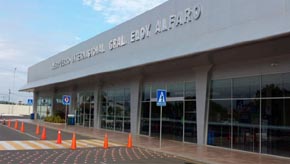 ECUADOR: Se reanudan vuelos en el aeropuerto de Manta