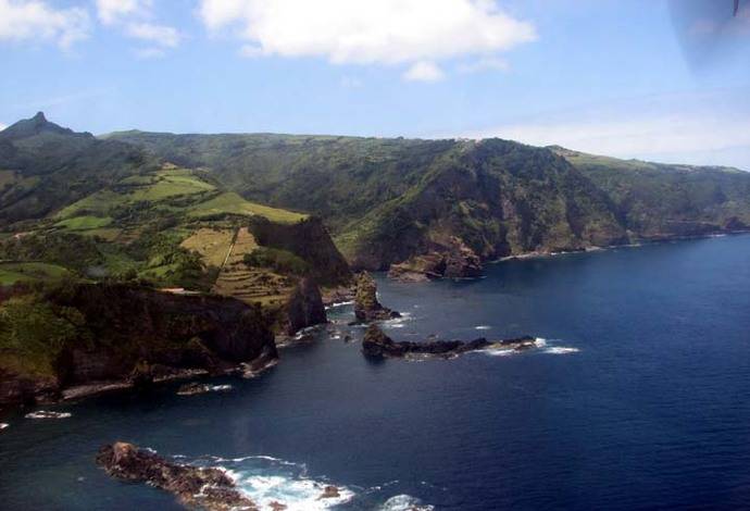 Azores, un prodigio de la naturaleza en medio del Atlántico 