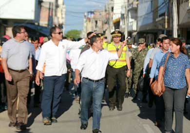 Ecuador evalúa vender activos del Estado para resolver problemas del sismo