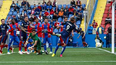 El Atlético dice adiós a la Liga; Barça y Madrid lucharán por el campeonato en la última jornada