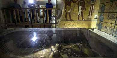Se mantiene el misterio tras los muros de la tumba de Tutankamón