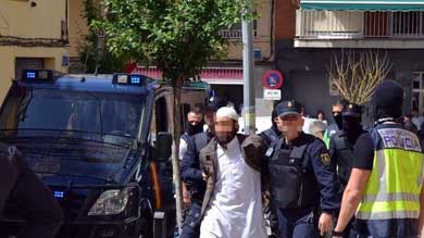 Las mezquitas ocultas en carnicerías halal (sin carne de cerdo), foco de captación de yihadistas