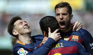 Barcelona, campeón de la Liga española: venció 0-3 a Granada con triplete de Suárez