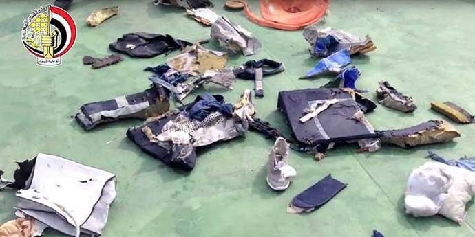 EgyptAir: Las primeras imágenes de los restos del avión