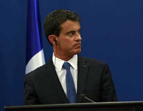 Valls acusa a los huelguistas de atacar los intereses económicos de Francia
 
 