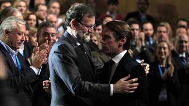 Aznar deja fuera a Rajoy de los cursos de verano de FAES tras trece años