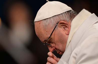 Papa Francisco anuncia que obispos que omitan casos de abusos sexuales contra menores podrán ser destituidos