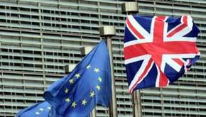 El Gobierno británico advierte un aumento de impuestos y recortes si salen de la Unión Europea