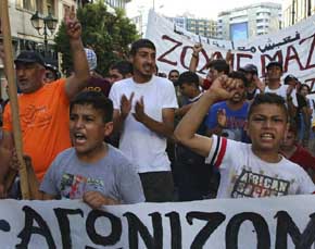 Grecia quiere deportar a miles de inmigrantes hacia Turquía