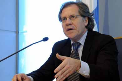 Luis Almagro pide a OEA 'estar del lado correcto de la historia' sobre Venezuela