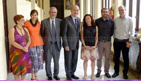 Juana Cortés Amunarriz, con la obra “Esmeralda, una mula y un buey”, ganadora del Premio de Literatura Infantil Ciudad de Málaga