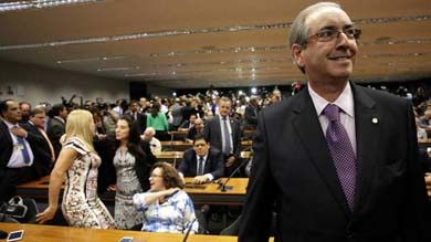 En diciembre pasado, aún ejerciendo como presidente de la Cámara Baja, Cunha aceptó a trámite las acusaciones.
