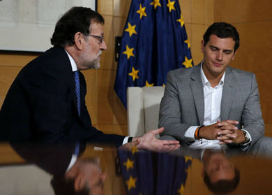 Rajoy y Rivera este martes, en el congreso...