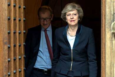 Theresa May  en la puerta del Nº 10 de Downing Street