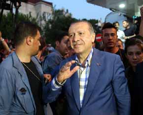 Teorías conspirativas rodean al golpe fallido en Turquía