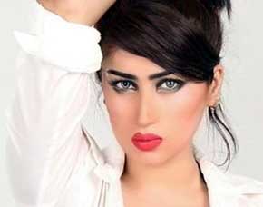 Qandeel Baloch, famosa por sus sensuales videos en Facebook, fue asesinada por su hermano. 