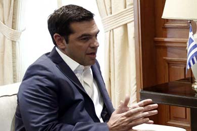 'Los errores del primer préstamo todavía pesan al país', aseveró el presidente griego.
