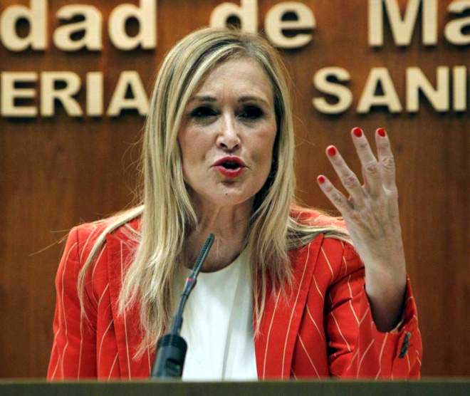 'Esas afirmaciones no me gustan, discrepo absolutamente de ellas', señaló Cifuentes