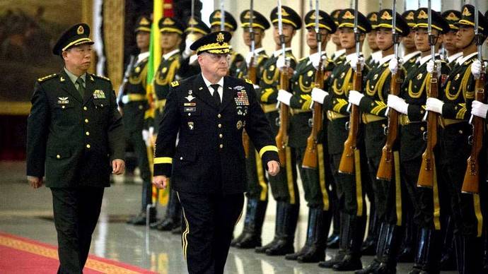 El Jefe del Estado Mayor de EE.UU., Mark A.Milley, se reunió ayer en Pekín con su homólogo chino, el general Li Zuocheng