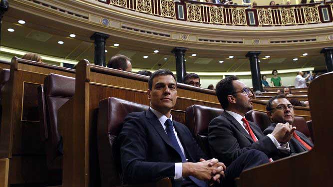 El PSOE ve 'extraña' la fecha de la investidura cuando Rajoy ha tenido 20 días desde el encargo del Rey  
