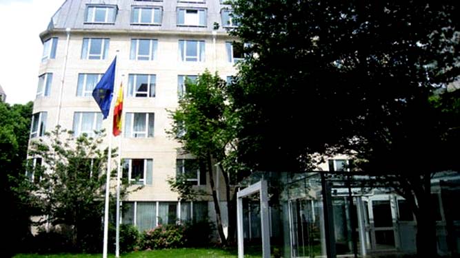 España gasta 775.000 euros en el mantenimiento de la oficina y el jardín de Wert en París