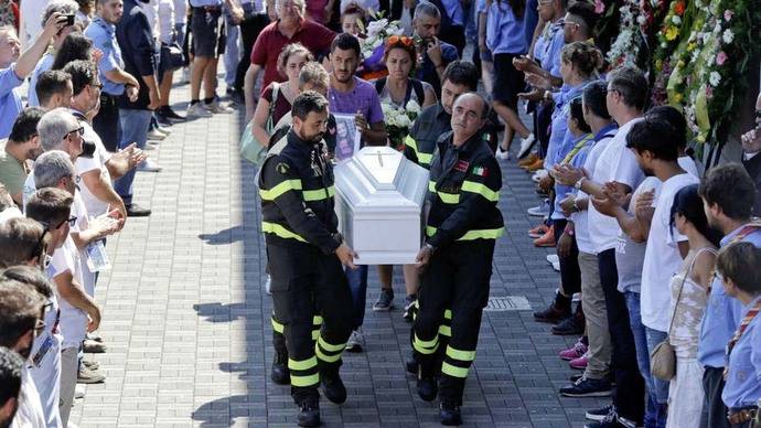 Funeral de estado por las víctimas del seísmo en Italia