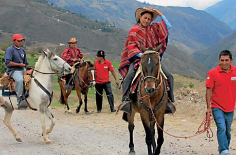 Toltele saca rédito al paso del ferrocarril 65 