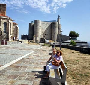 Castro Urdiales, hermosa ciudad costera de Cantabria para vivir y acoger visitantes