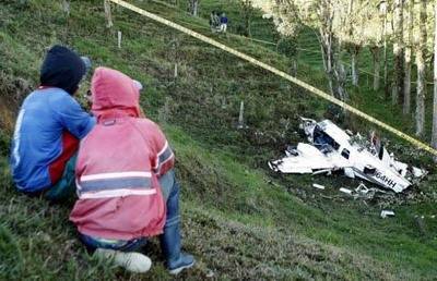 Familia de piloto colombiano demanda a productores de filme de Tom Cruise