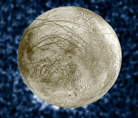 Posibles penachos gigantes de vapor de agua (píxeles en blanco) emanan al sur de la luna Europa. / NASA/ESA/W. Sparks (STScI)/USGS Astrogeology Science Center 