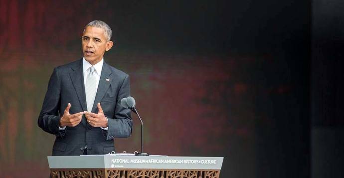 Obama usó un seudónimo en correos electrónicos enviados a Clinton
