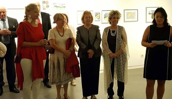 Karin Kosina, Agregada Cultural de Austria, inaugura la exposición de Herdis W. Paukner en el Centro Galileo de Madrid