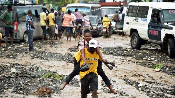 Al menos 250 muertos deja Matthew a su paso por Haití