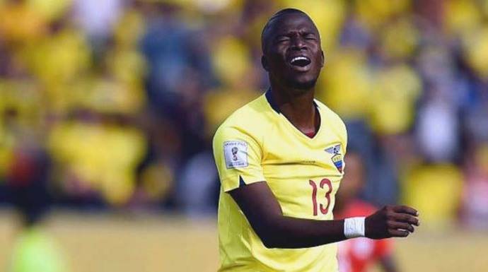 Enner Valencia, mediocampista de la selección de Ecuador.