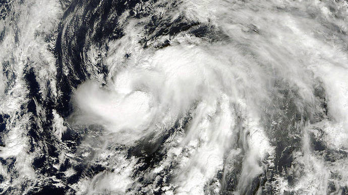 Bermudas se prepara para la llegada del huracán Nicole
